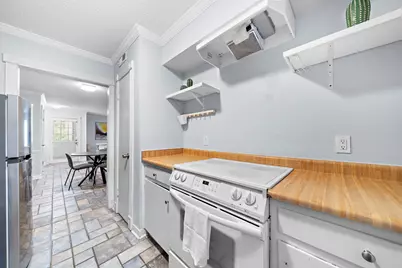 8289 Kingsbrook Road #173, Houston, TX 77024 - Photo 11