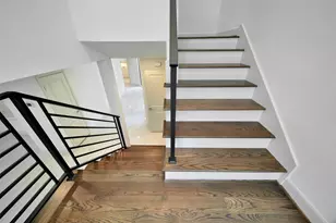 15607 Memorial Dr, Houston, TX 77079 - Photo 29