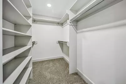 15607 Memorial Drive, Houston, TX 77079 - Photo 37