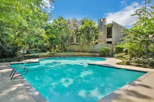 15607 Memorial Dr, Houston, TX 77079 - Photo 47