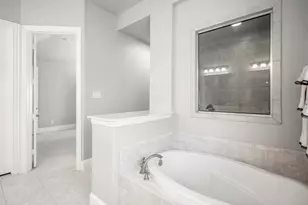 110 Hunter Hollow Dr, Montgomery, TX 77316 - Photo 29