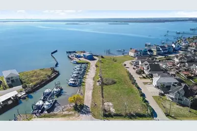 1228 Aqua Way, San Leon, TX 77539 - Photo 9