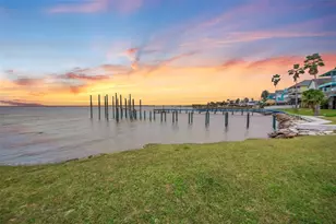 1228 Aqua Way, San Leon, TX 77539 - Photo 11