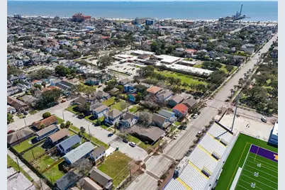 1326 27th Street, Galveston, TX 77550 - Photo 15