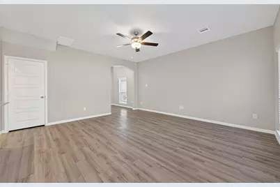 513 Emerald Thicket Lane, Huffman, TX 77336 - Photo 11