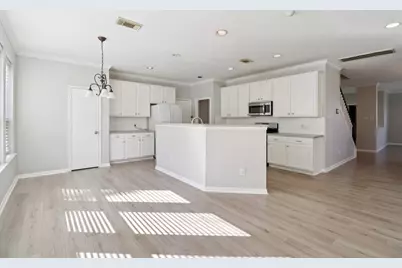 16546 Cypress Thicket Drive, Cypress, TX 77429 - Photo 13