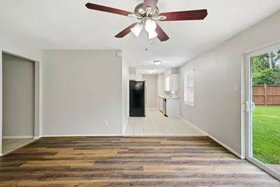 15119 Bathurst Drive, Houston, TX 77053 - Photo 9