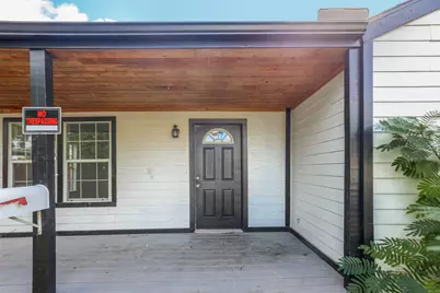 1749 Des Jardines Street, Houston, TX 77023 - Photo 3