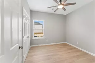 5125 Jezebel, Houston, TX 77033 - Photo 15