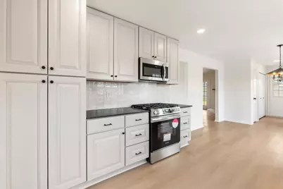 15411 Robin Grove Court, Cypress, TX 77433 - Photo 13