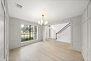 15411 Robin Grove Ct, Cypress, TX 77433 - Photo 5