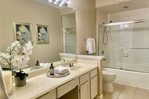 2100 Welch St, Houston, TX 77019 - Photo 7