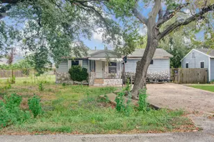 162 Calloway St, Houston, TX 77029 - Photo 1