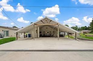 371 E Woodland Shrs Dr, Point Blank, TX 77364 - Photo 3
