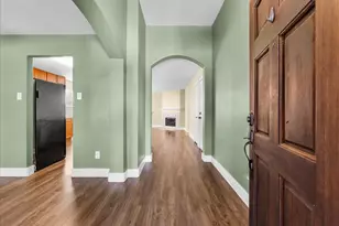 8004 Fallen Oak Ln, Texas City, TX 77591 - Photo 5