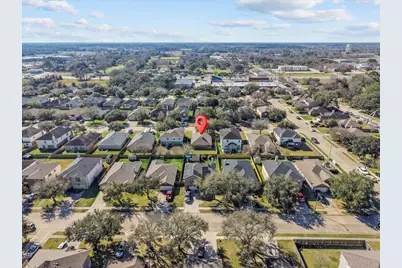 8004 Fallen Oak Lane, Texas City, TX 77591 - Photo 31