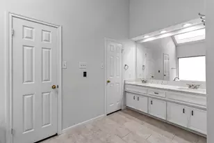 5622 Woodland Creek Dr, Houston, TX 77345 - Photo 15