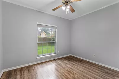 5622 Woodland Creek Drive, Houston, TX 77345 - Photo 19