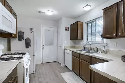 24127 Spring Day Lane, Spring, TX 77373 - Photo 9