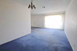 10104 Pond View Cir, Austin, TX 78753 - Photo 3