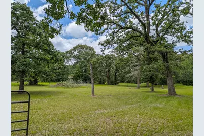 6041 County Road 302, Navasota, TX 77868 - Photo 9