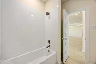 6710 Pelican Ln, Beasley, TX 77417 - Photo 13