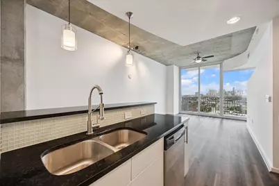5925 Almeda Road #11615, Houston, TX 77004 - Photo 9