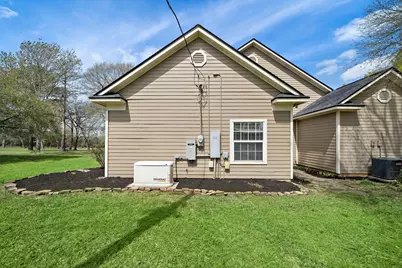 32540 Courtney, Navasota, TX 77868 - Photo 37