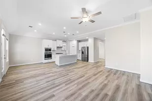 17681 Rosette Grass Dr, Conroe, TX 77385 - Photo 19