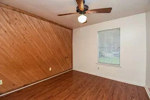 2014 Jones St, Rosenberg, TX 77471 - Photo 29