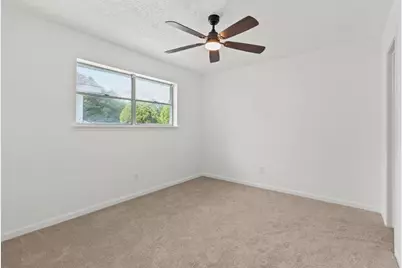 501 Valley Brook Drive, La Porte, TX 77571 - Photo 11