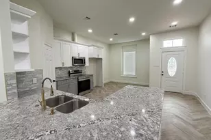 107 County Rd 3372, Cleveland, TX 77327 - Photo 5