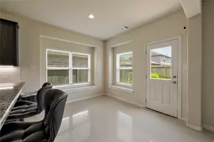 9922 Pne Frst Ct, Baytown, TX 77521 - Photo 13