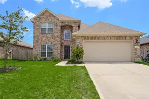 9922 Pne Frst Ct, Baytown, TX 77521 - Photo 1