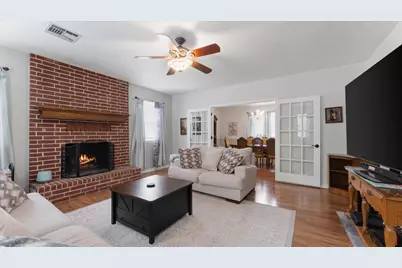 1928 Greentree Drive, Huntsville, TX 77340 - Photo 13