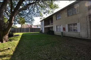 1867 Florida Dr, Seabrook, TX 77586 - Photo 11