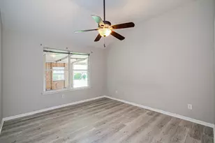 6710 Wellington Meadows Dr, Katy, TX 77449 - Photo 15
