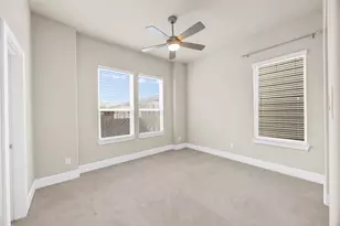 5528E Cornish St, Houston, TX 77007 - Photo 35