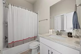 5528E Cornish St, Houston, TX 77007 - Photo 37