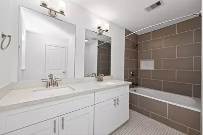 11107 Cedarhurst Drive, Houston, TX 77096 - Photo 25