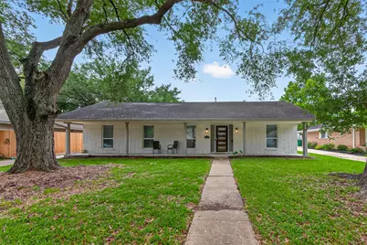 11107 Cedarhurst Drive, Houston, TX 77096 - Photo 1
