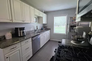 1208 Chevy Chase Dr, Angleton, TX 77515 - Photo 5