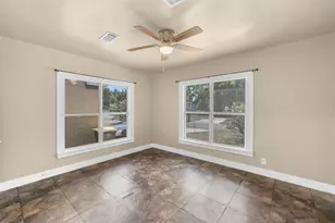 703 Cedar St, Hearne, TX 77859 - Photo 19