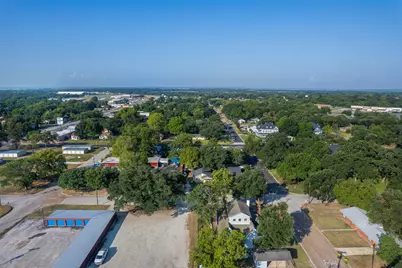 703 Cedar Street, Hearne, TX 77859 - Photo 25