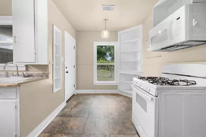 703 Cedar Street, Hearne, TX 77859 - Photo 9