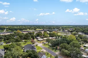 703 Cedar St, Hearne, TX 77859 - Photo 33