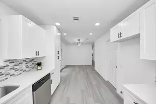 6314 Silver Chalice Dr, Houston, TX 77088 - Photo 25