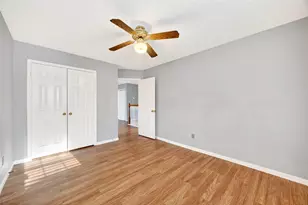 10615 Vandercroft Ct, Houston, TX 77070 - Photo 37