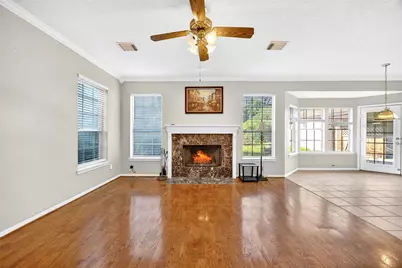 10615 Vandercroft Court, Houston, TX 77070 - Photo 15