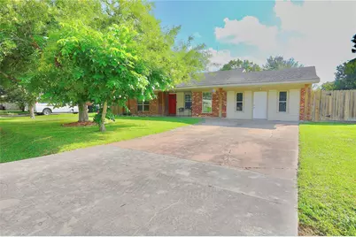 1005 Wilburn Street, League City, TX 77573 - Photo 1